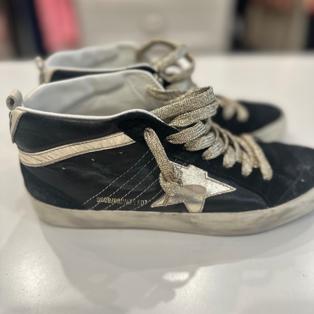 Golden Goose Mid Sneaker